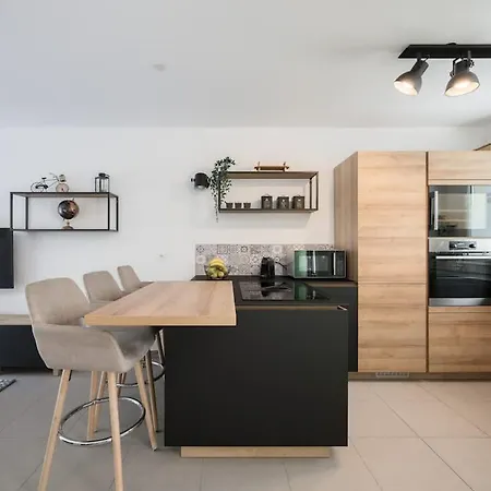 Eden - Maison De Au Coeur De Menton, A 7 Minutes Holiday home *